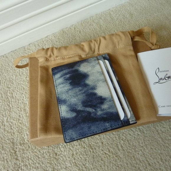 CHRISTIAN LOUBOUTIN 'Kios' Empire Spiked Card Case - Picture 6 of 12